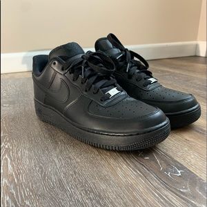 Black Nike Air Force 1